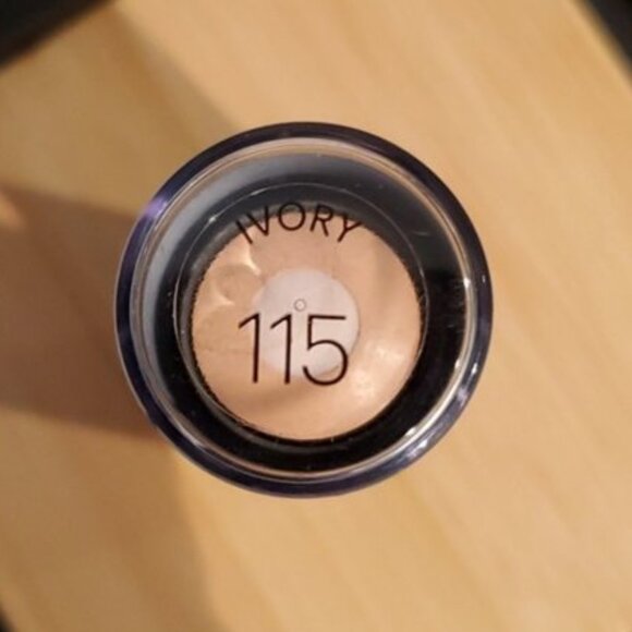 New #115 Maybelline New York Concealer- Fit Me Shine Free+Balance Ivory #115 - Picture 2 of 10